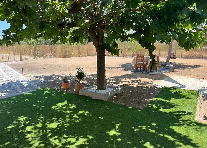 Yiayia Katina\'S House