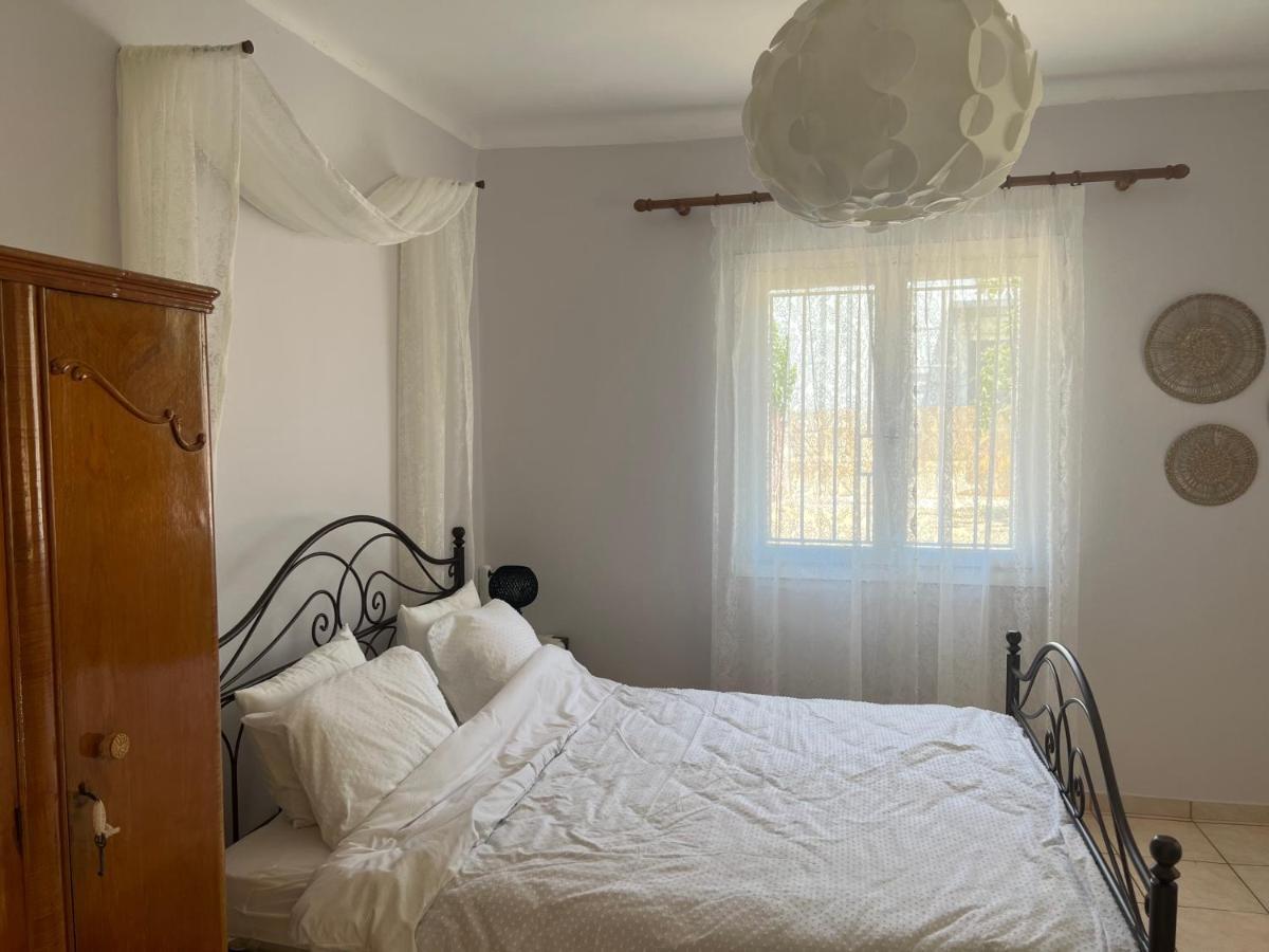 Yiayia Katina's House Apartment