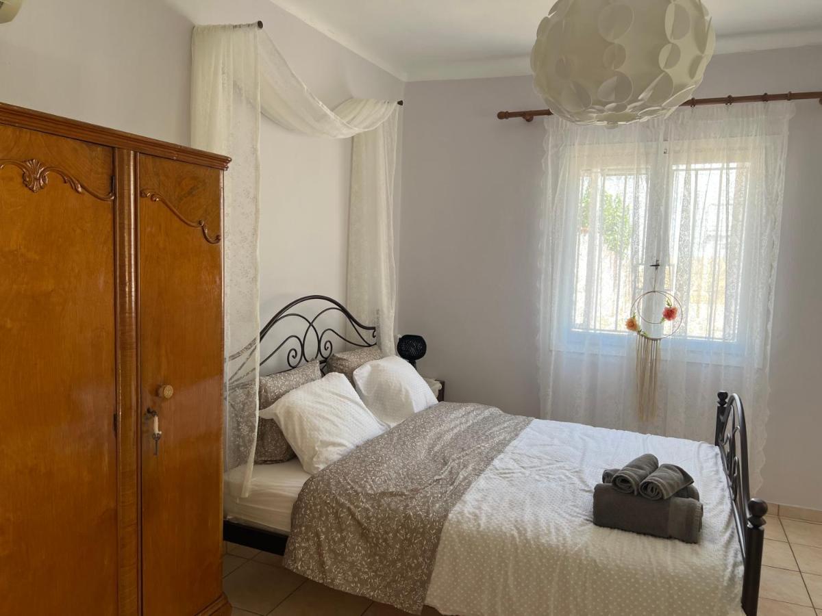Yiayia Katina's House Appartamento Corinto